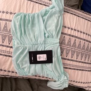 off the shoulder crop top